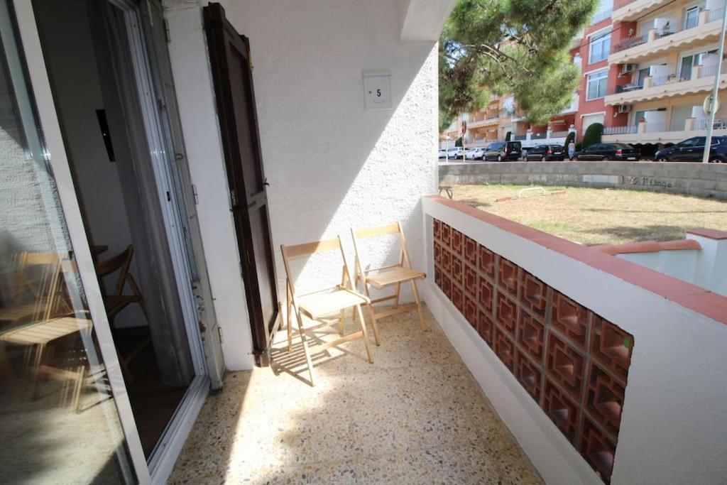 Appartement Situe A 100 M De La Plage Ampuriabrava Exterior foto