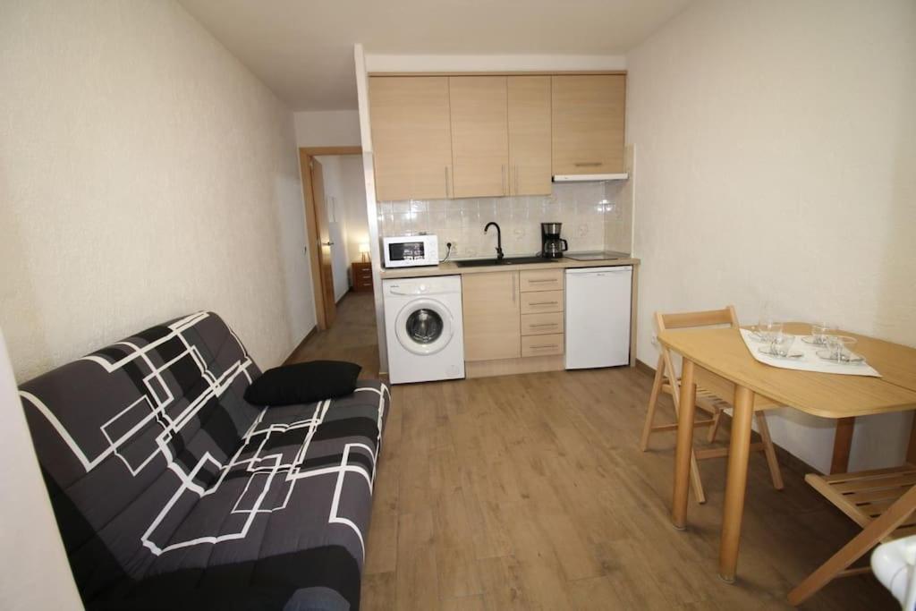 Appartement Situe A 100 M De La Plage Ampuriabrava Exterior foto